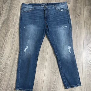 Universal Thread Jeans